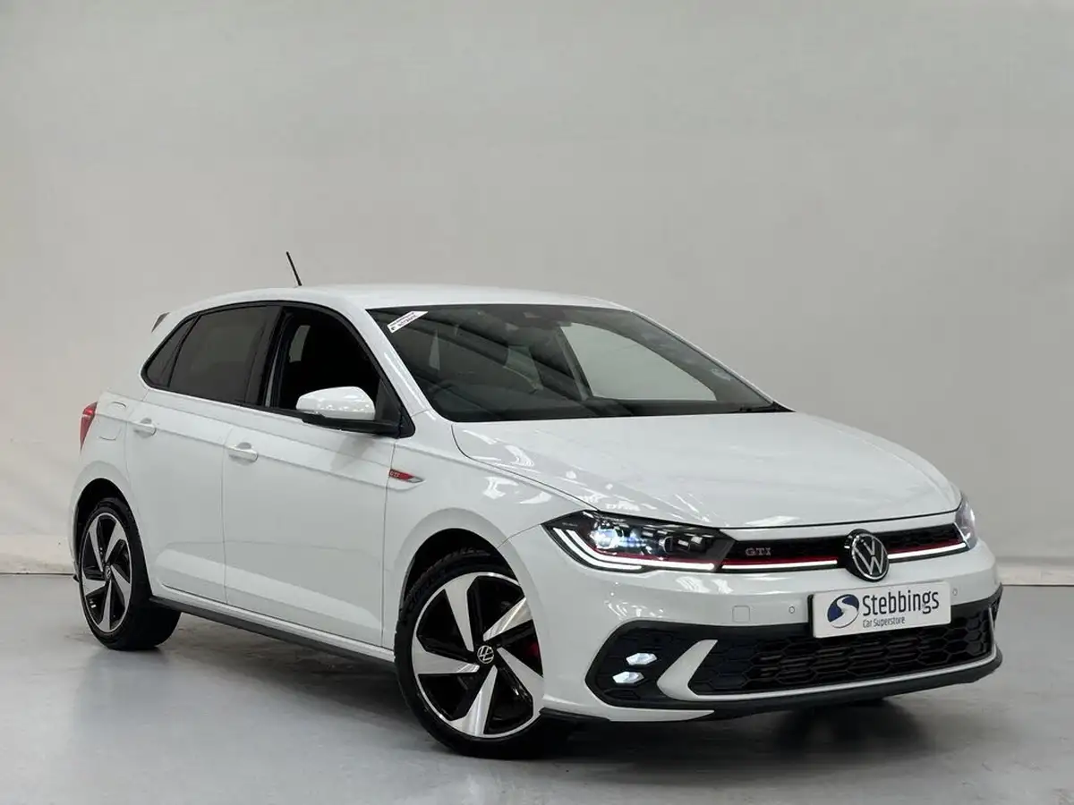 2023-volkswagen-polo-big-0
