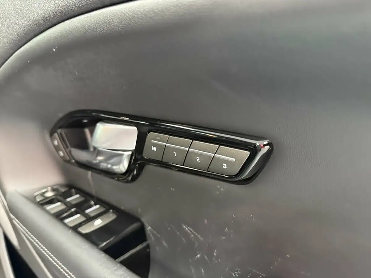 2018-land-rover-range-rover-evoque-20td4-hse-dynamic-ss-hatchback-5d-auto-big-31