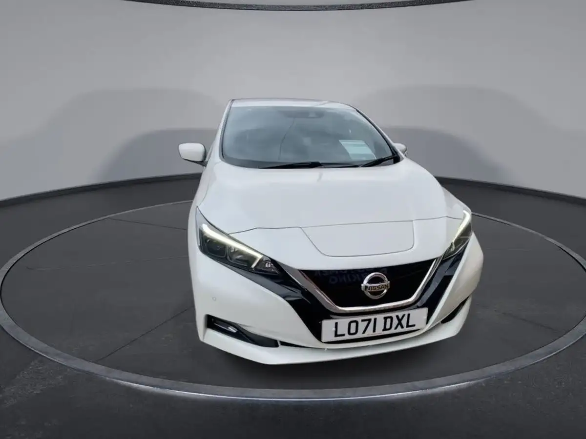 2021-nissan-leaf-e-e-n-connecta-big-4