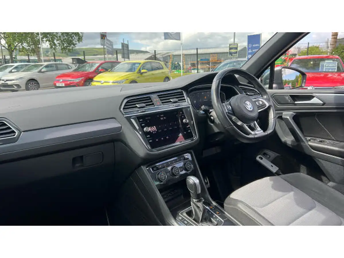 2020-volkswagen-tiguan-20tdi-r-line-tech-150ps-dsg-big-1