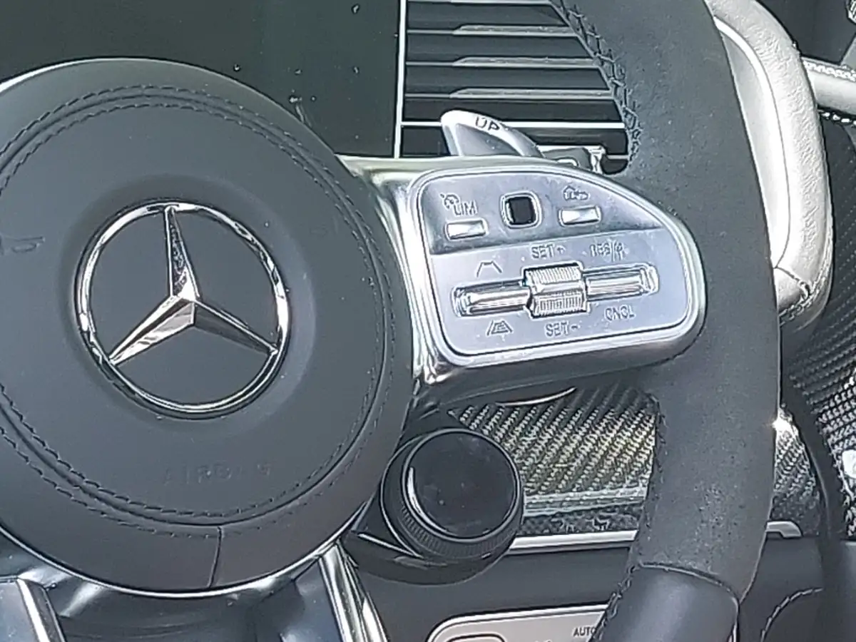 2023-mercedes-benz-gle-class-40-gle-63-s-634ps-5-seats-estate-big-9