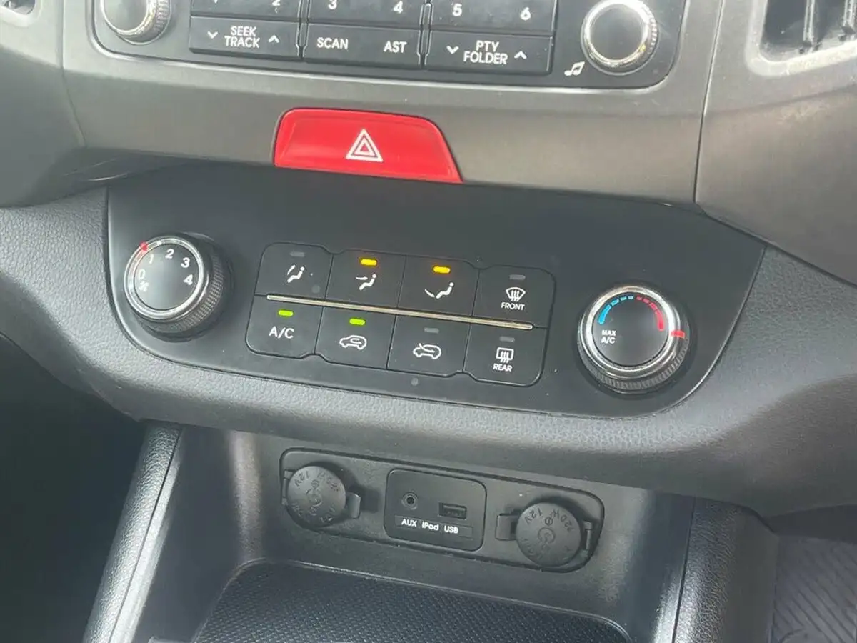 2010-kia-sportage-16-1-big-25