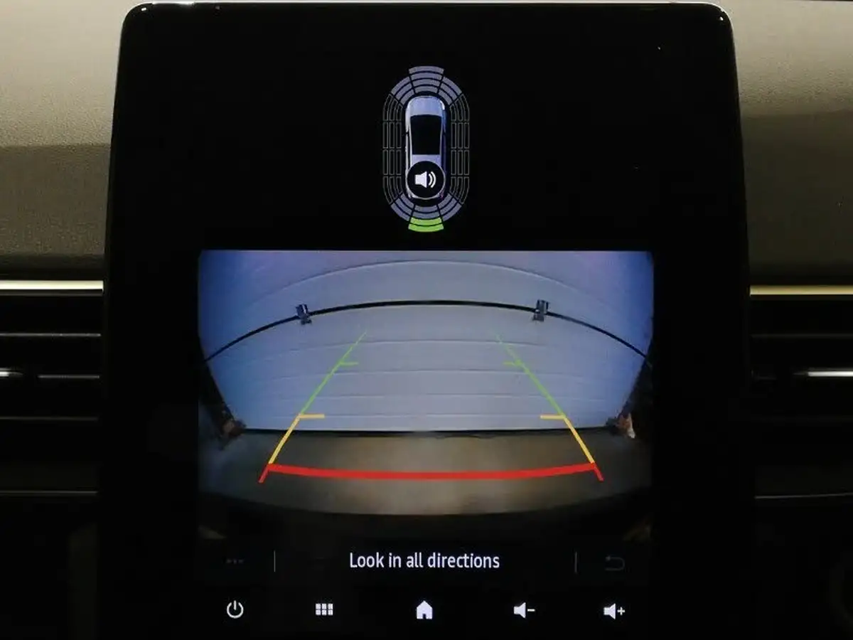 2023-renault-arkana-16-e-tech-engineered-big-10