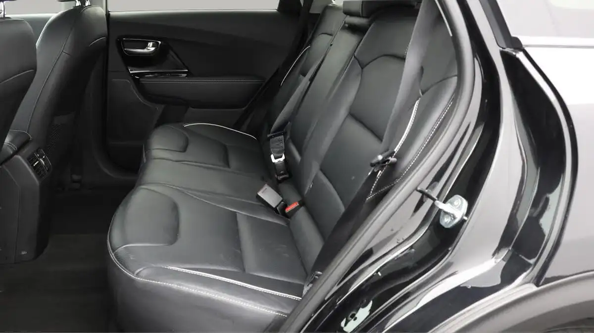 2022-kia-e-niro-ev-4-big-16