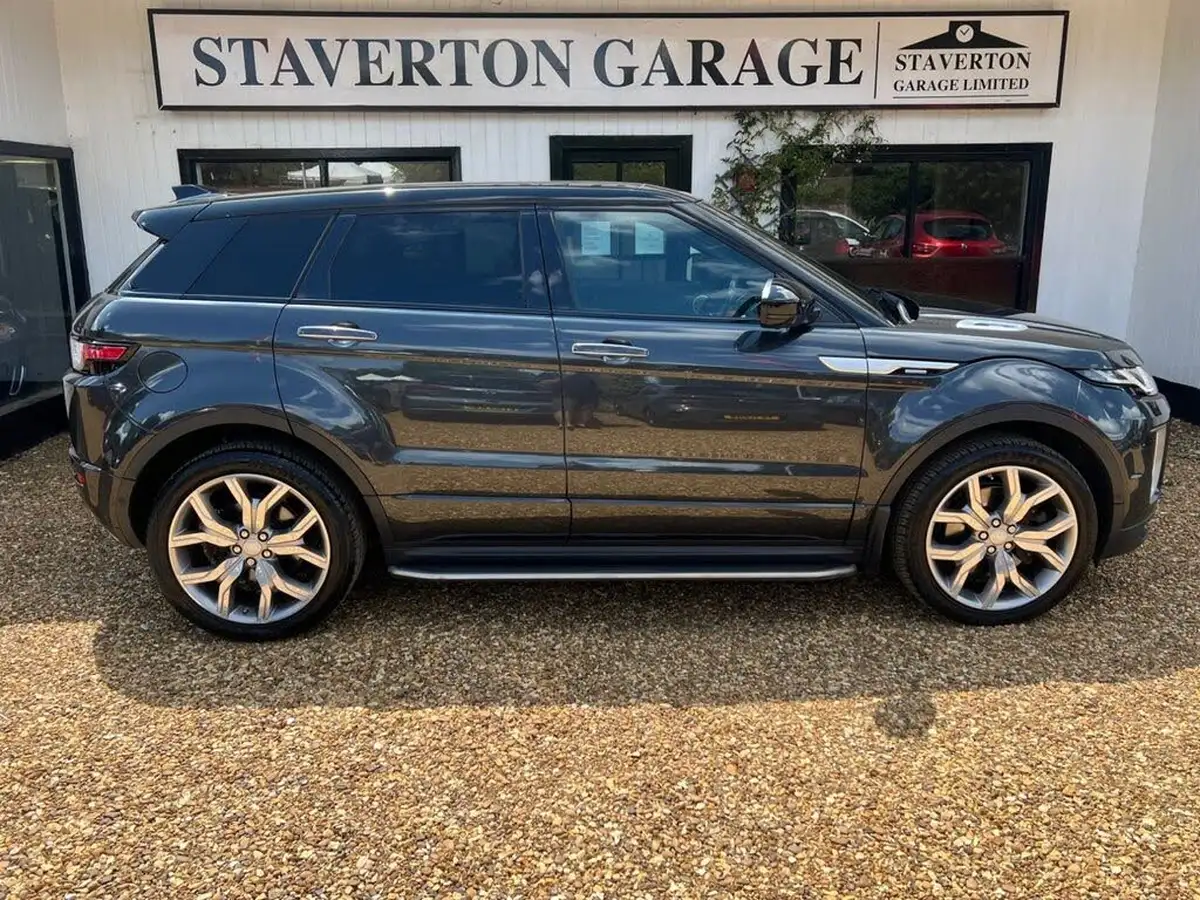 2017-land-rover-range-rover-evoque-20-si4-autobiography-hatchback-5d-big-4