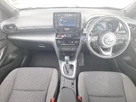 2022-toyota-yaris-15-vvt-i-design-panoramic-roof-small-2