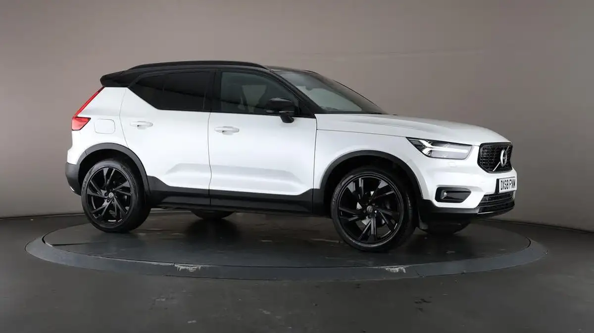 2018-volvo-xc40-15-t3-r-design-pro-big-57