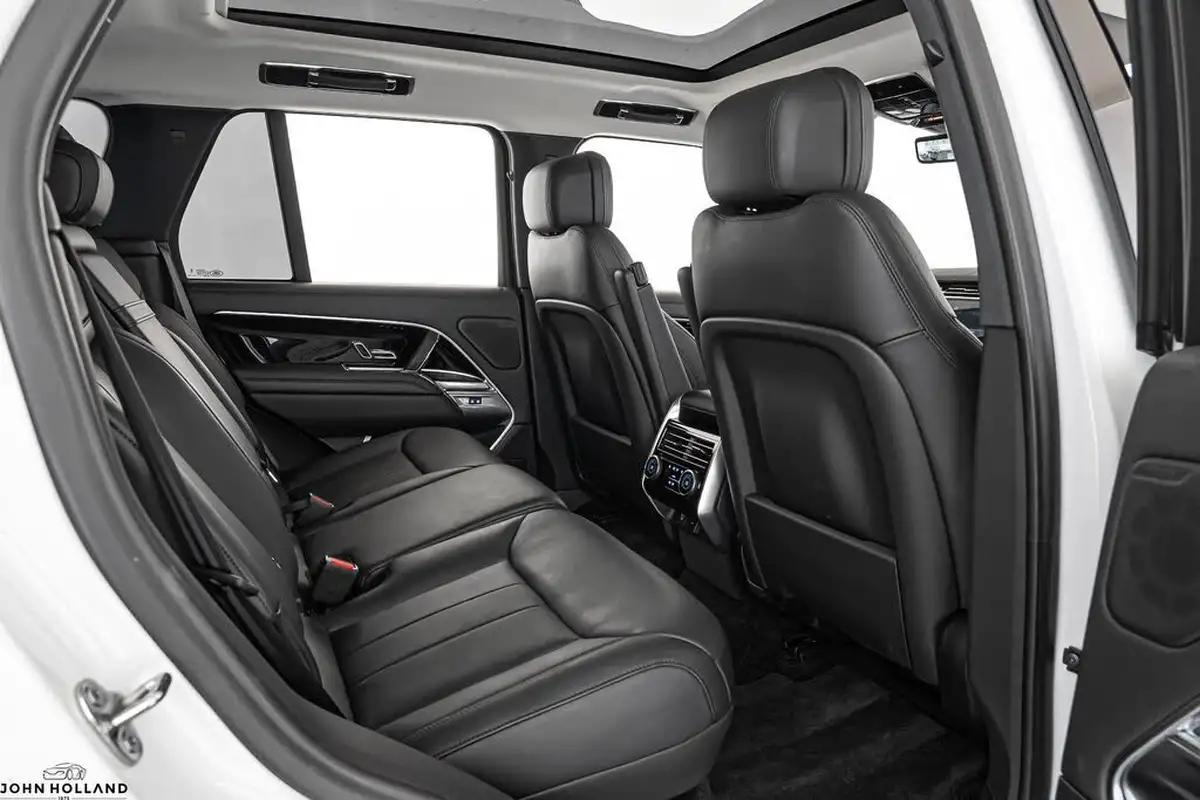 2024-land-rover-range-rover-30-d350-hse-big-20