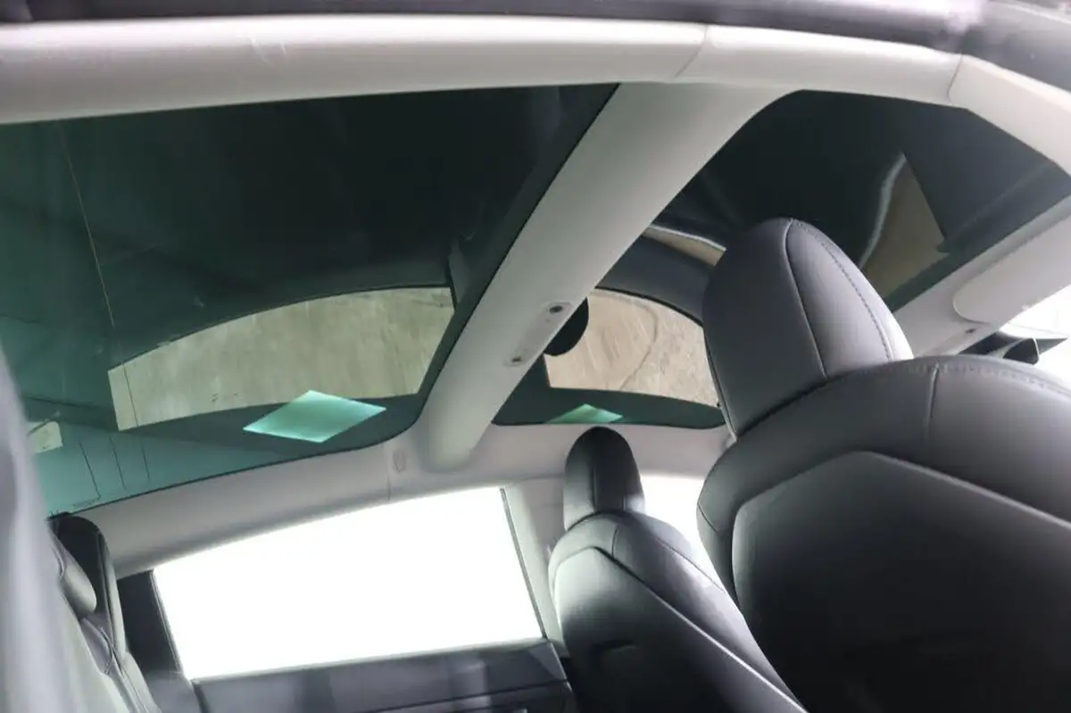 2021-tesla-model-3-e-long-range-4x4-big-13