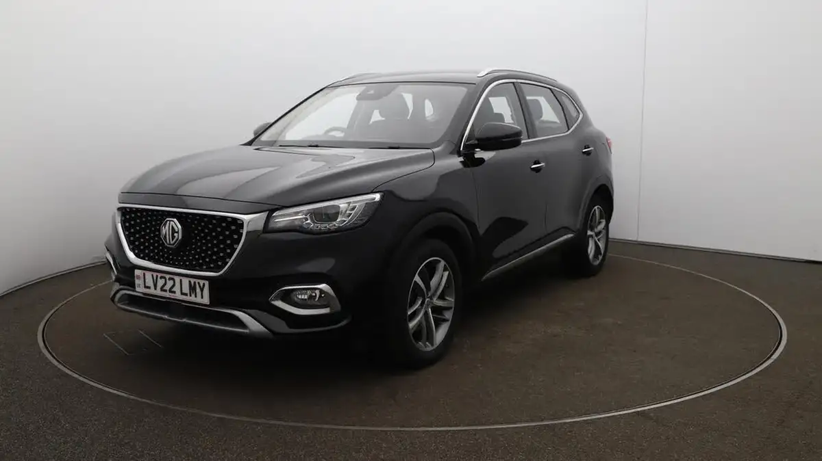 2022-mg-hs-15t-gdi-excite-162ps-big-36