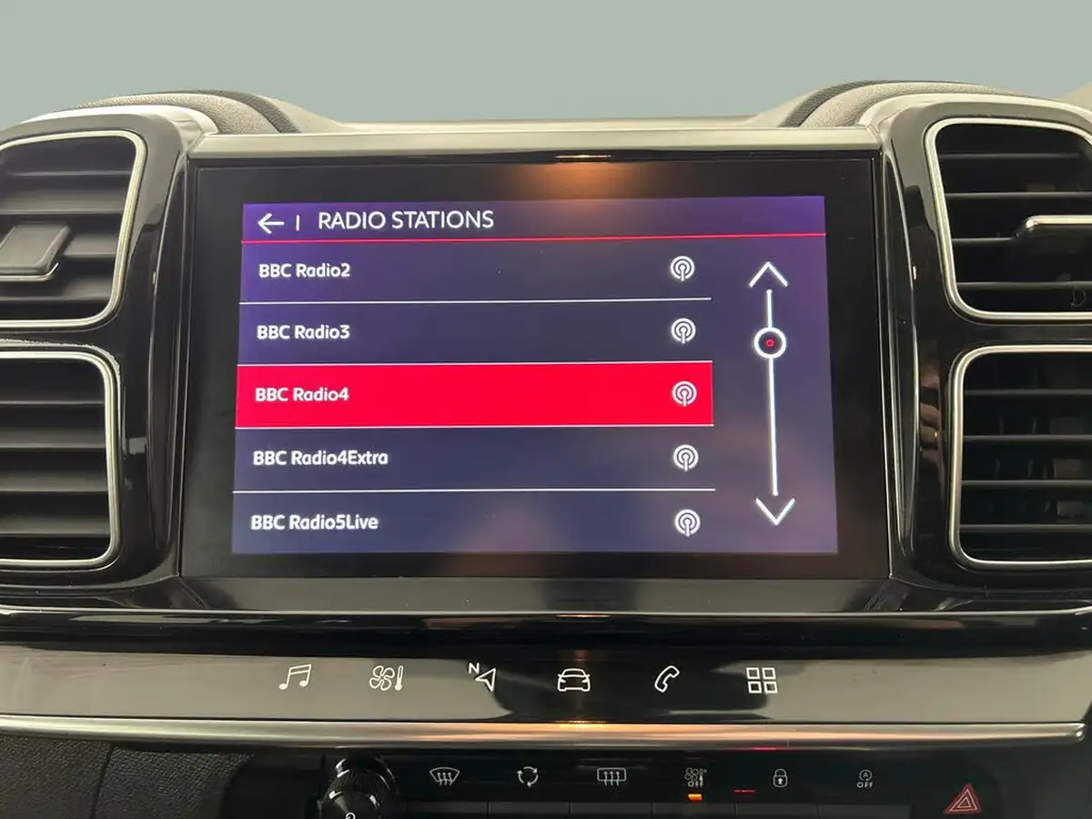 2020-citroen-c5-aircross-12-puretech-flair-big-30