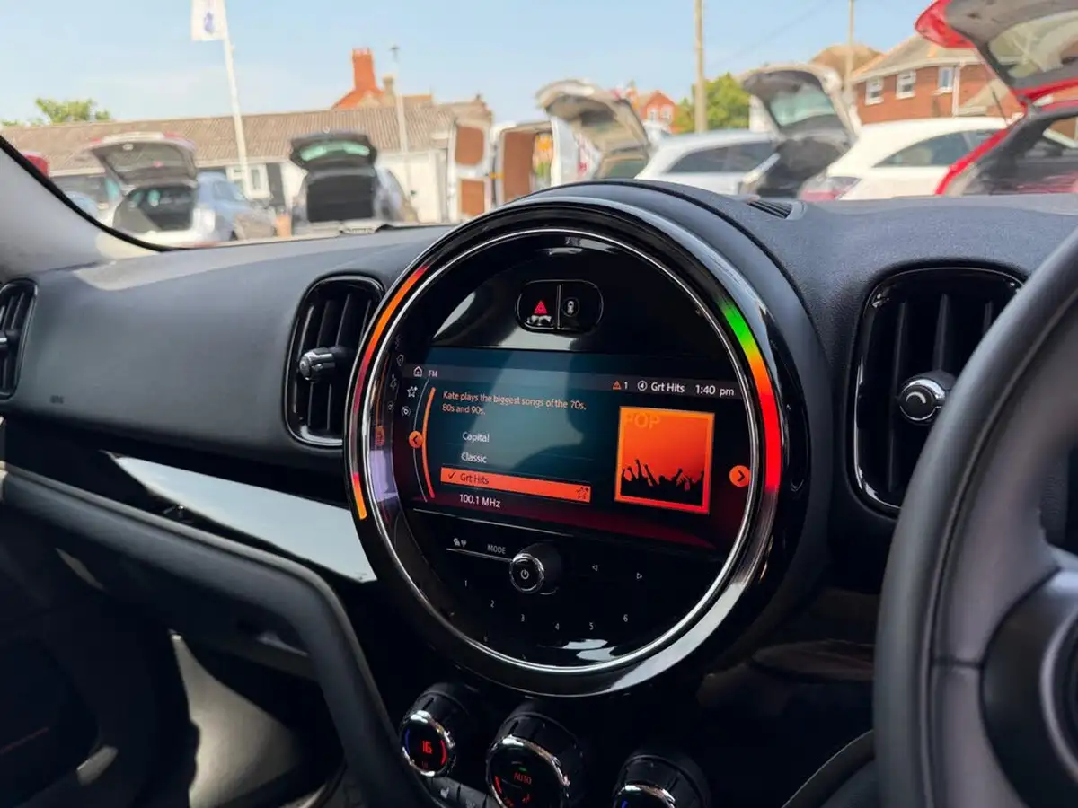 2021-mini-countryman-15-cooper-s-e-phev-classic-big-37