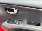 2011-hyundai-i10-12-style-76bhp-small-8