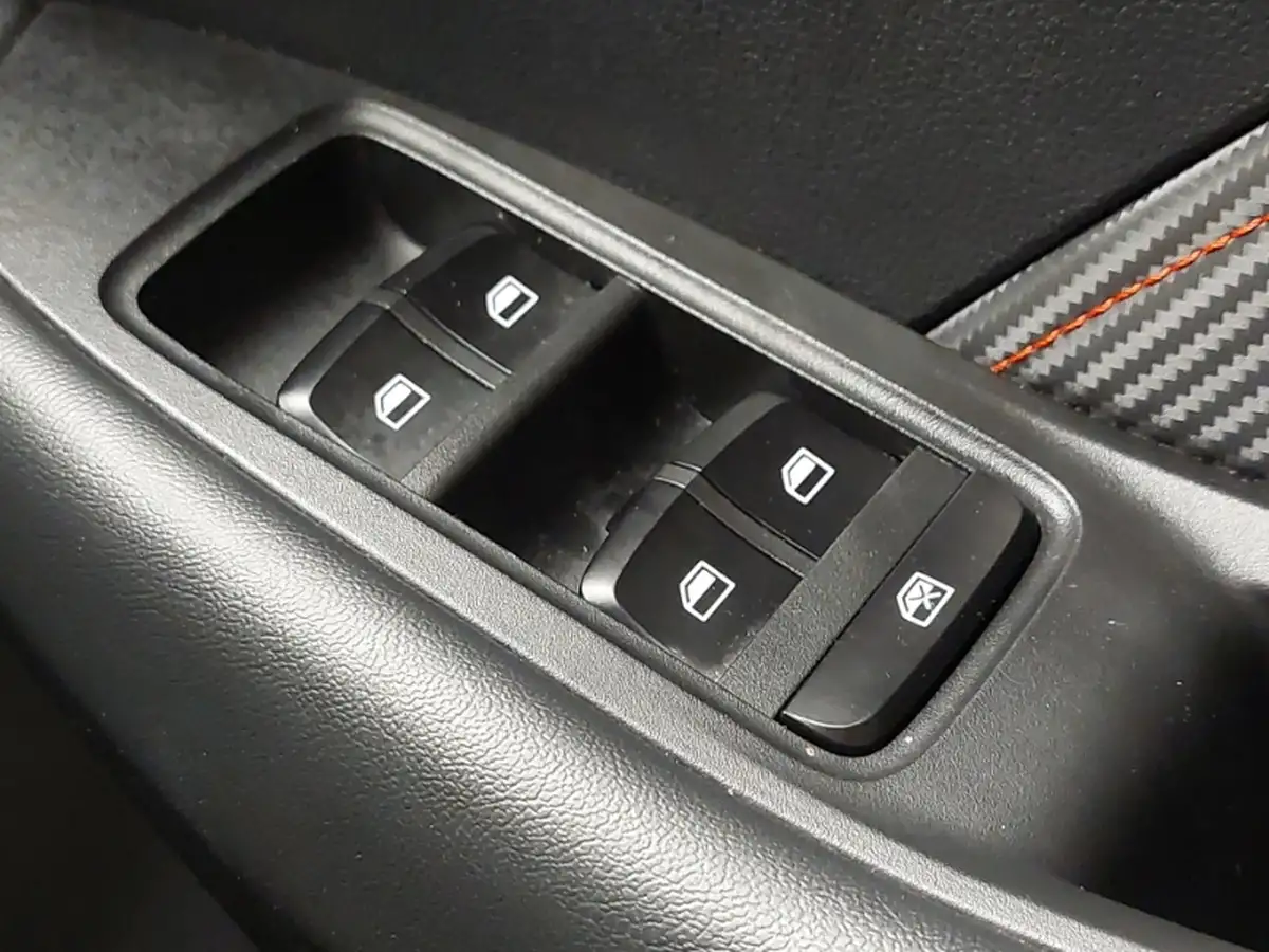 2021-mg-zs-suv-15-vti-tech-excite-big-16