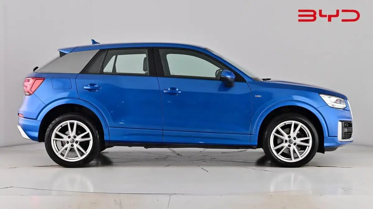 2018-audi-q2-20-tfsi-s-line-big-2