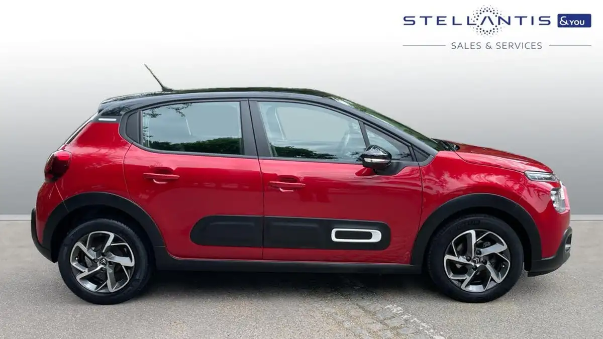 2021-citroen-c3-12-puretech-shine-83ps-big-1
