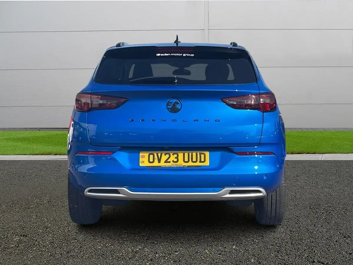 2023-vauxhall-grandland-12-ultimate-130ps-auto-big-5