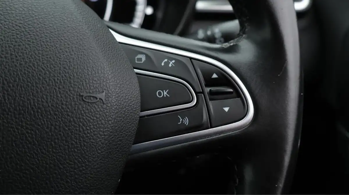 2018-renault-kadjar-13-tce-signature-s-nav-140bhp-big-24