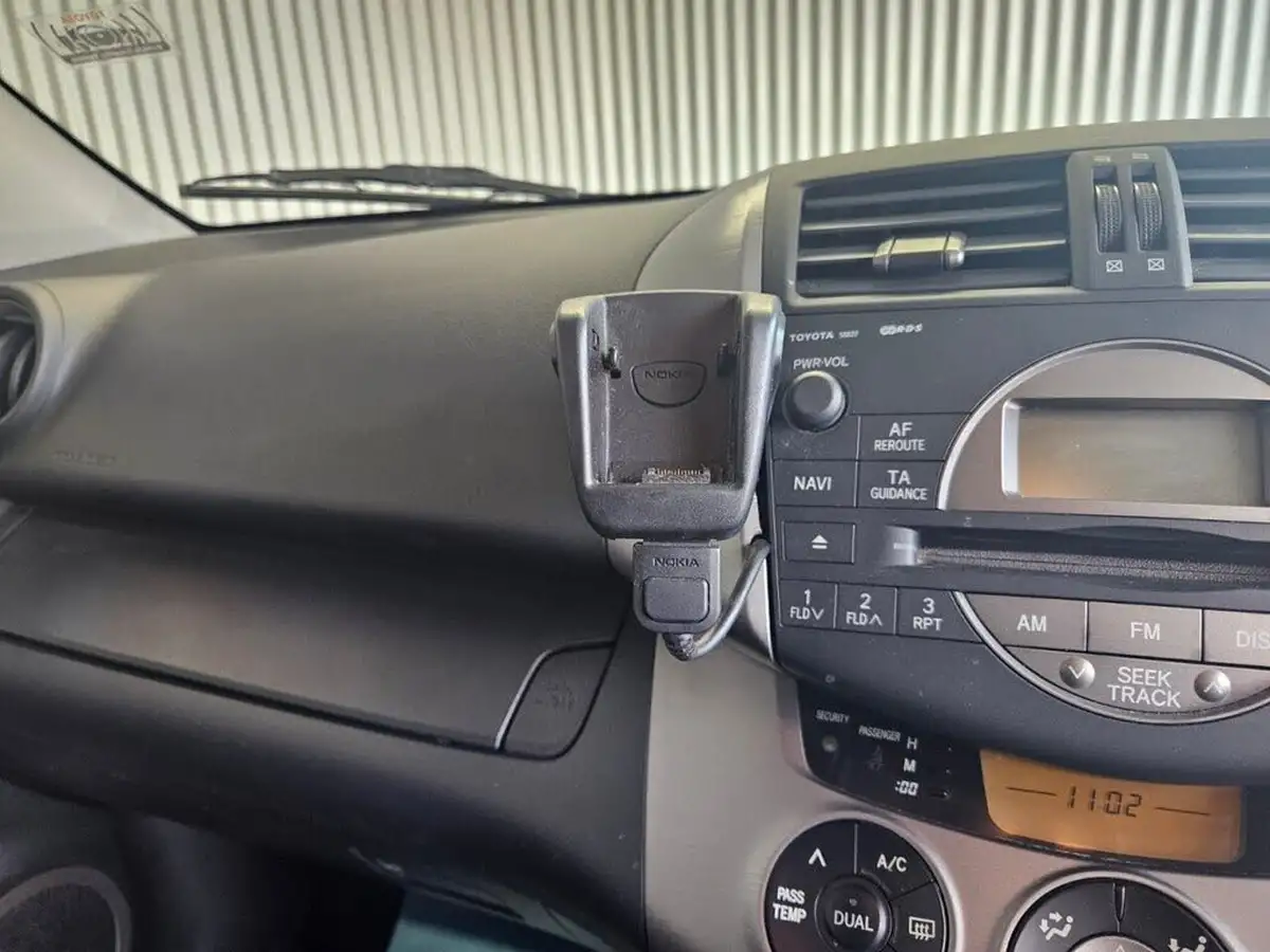 2007-toyota-rav4-22td-xt-r-big-33