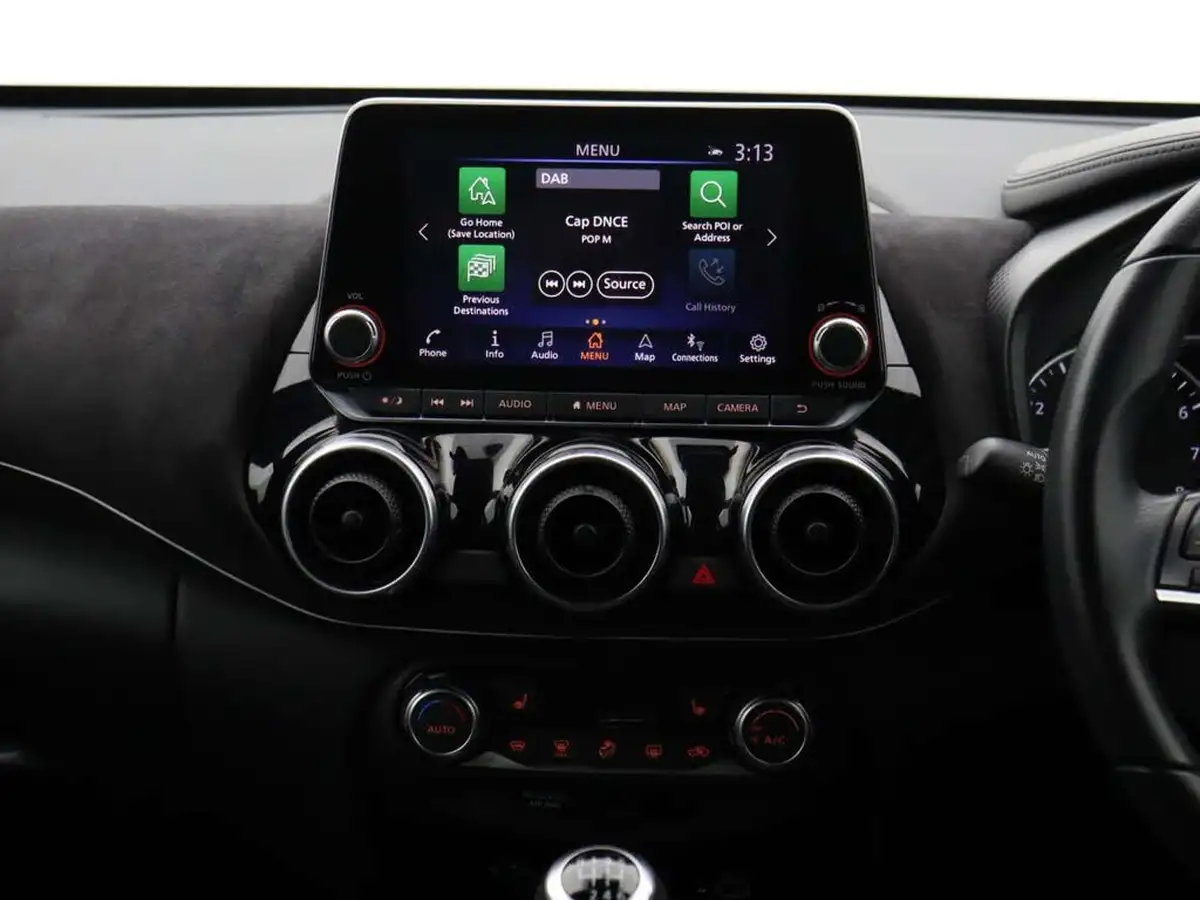 2022-nissan-juke-10-dig-t-tekna-big-8