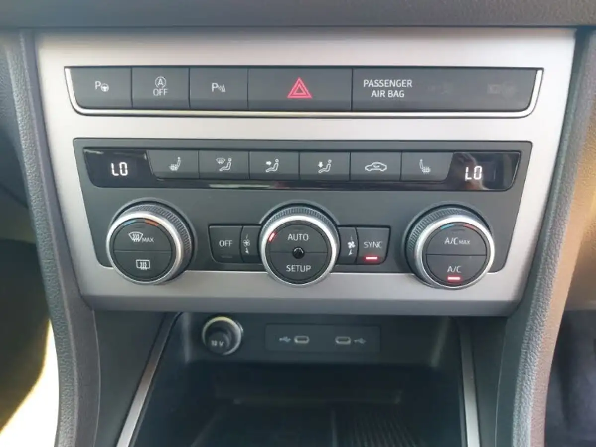 2024-seat-ateca-15-ecotsi-fr-sport-dsg-big-13