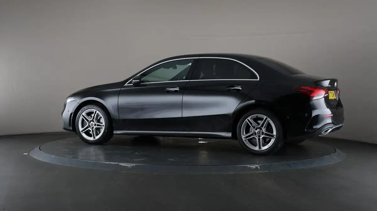 2020-mercedes-benz-a-class-13-a250e-amg-line-premium-saloon-4d-big-70