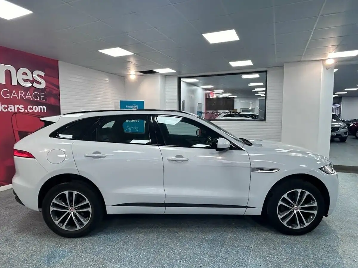 2017-jaguar-f-pace-20-i4d-r-sport-180ps-ss-auto-big-1