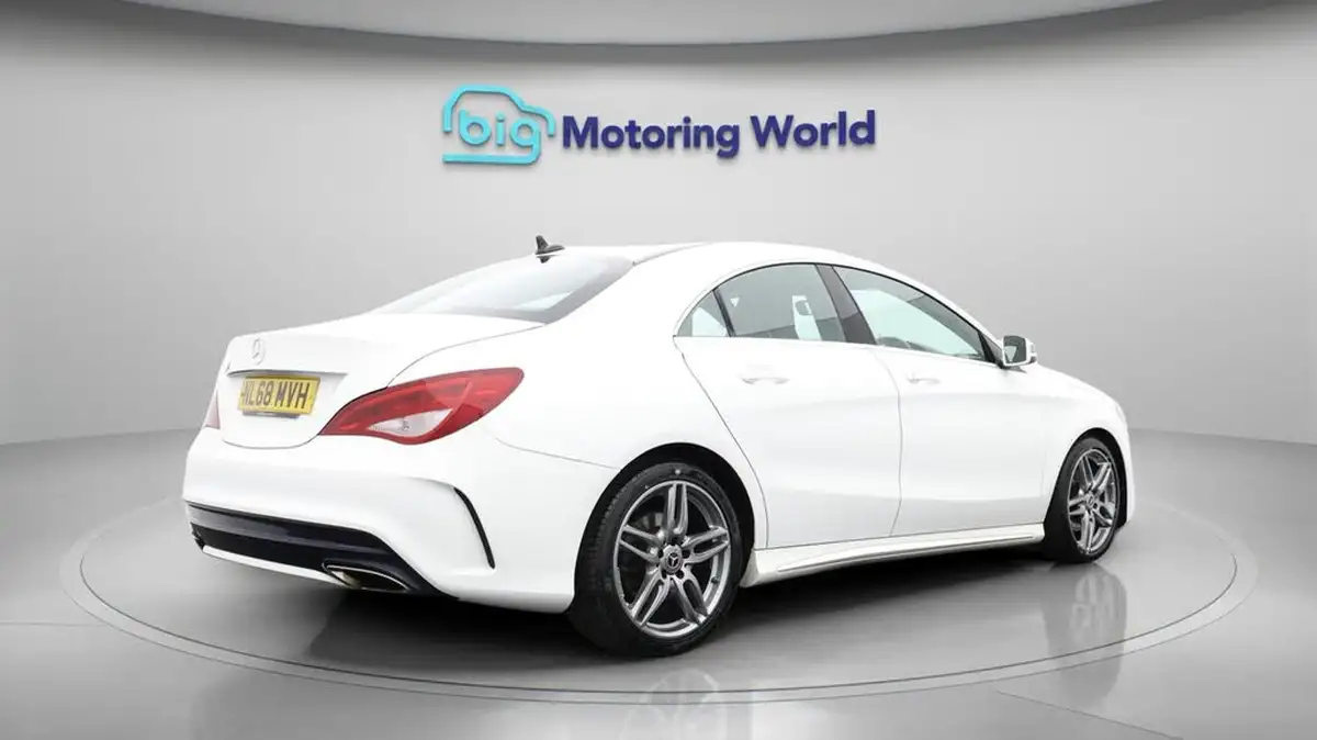 2018-mercedes-benz-cla-16-cla-180-amg-line-edition-coupe-4d-big-7