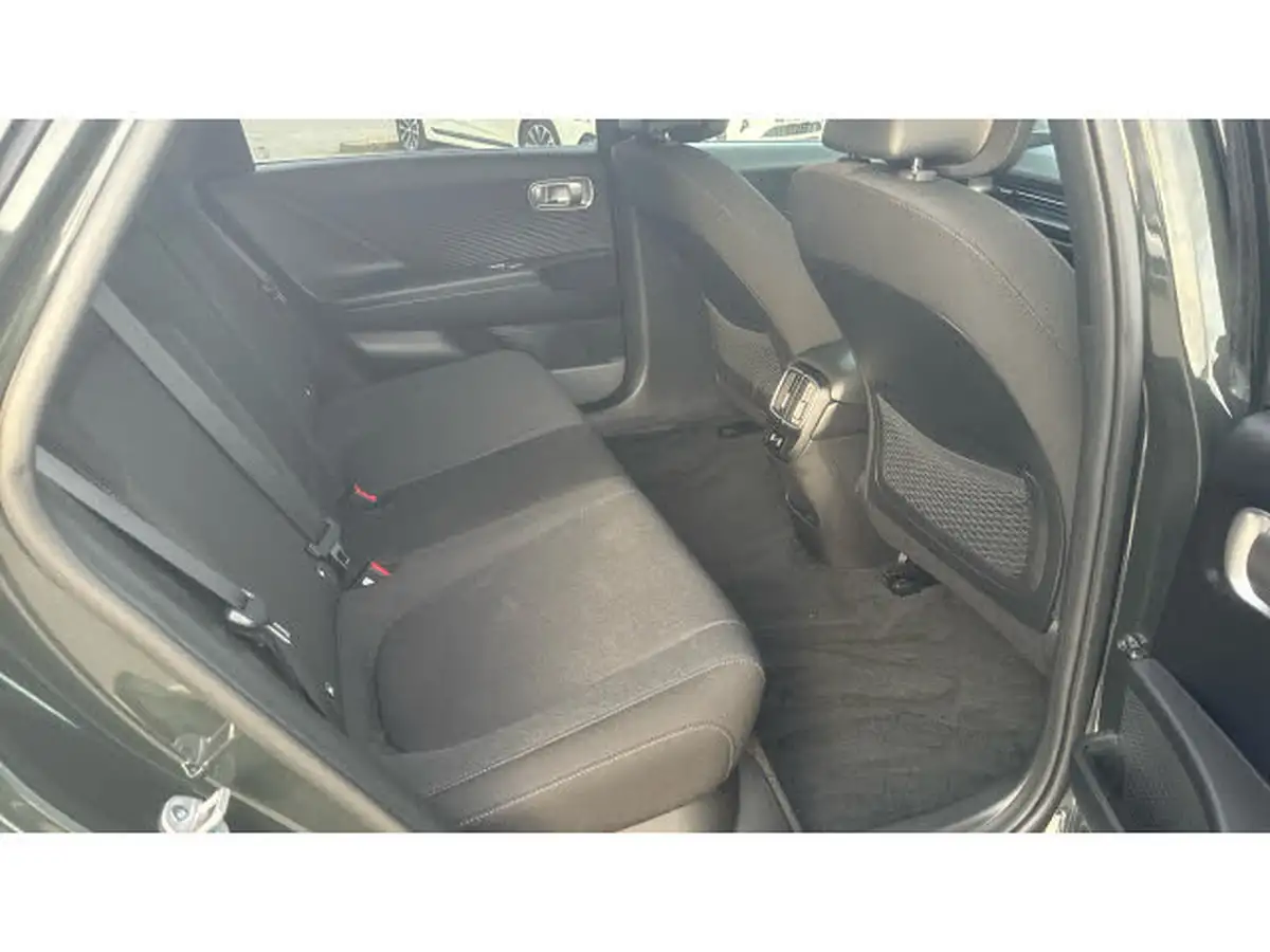 2024-hyundai-ioniq-6-e-premium-228ps-single-rwd-big-15
