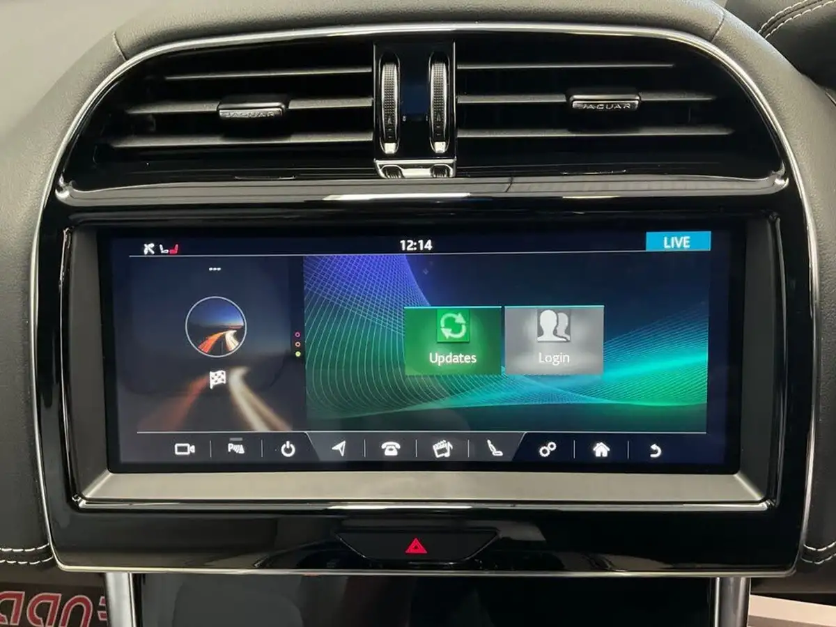 2019-jaguar-xe-20i-r-dynamic-s-250ps-big-54