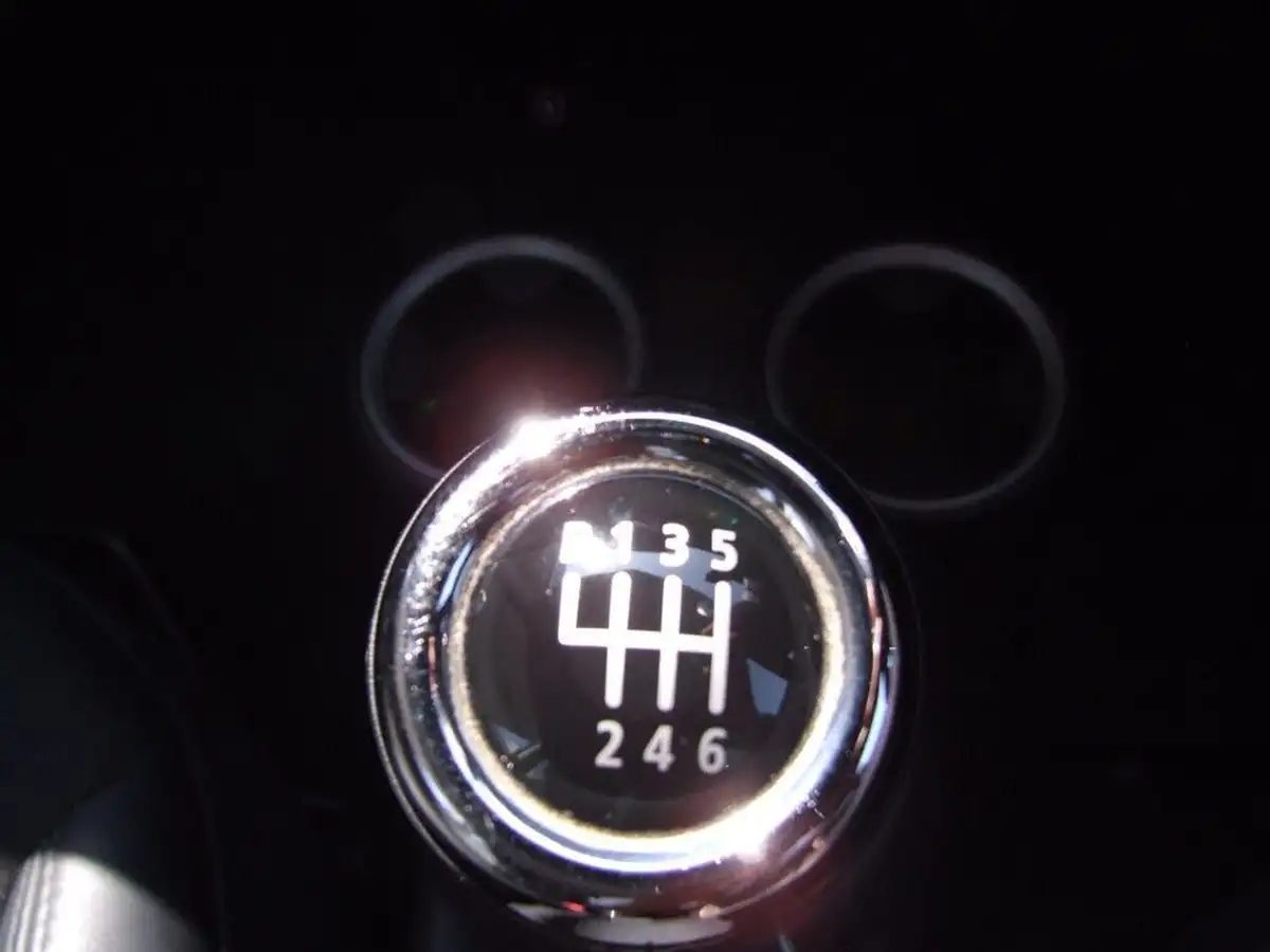 2010-mini-clubman-16-cooper-122bhp-big-38