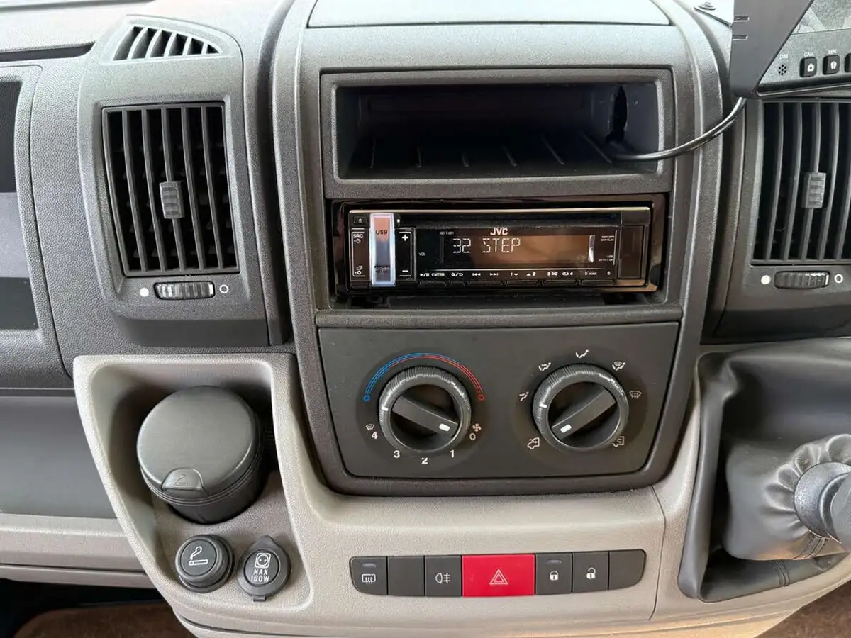 2008-fiat-ducato-big-24