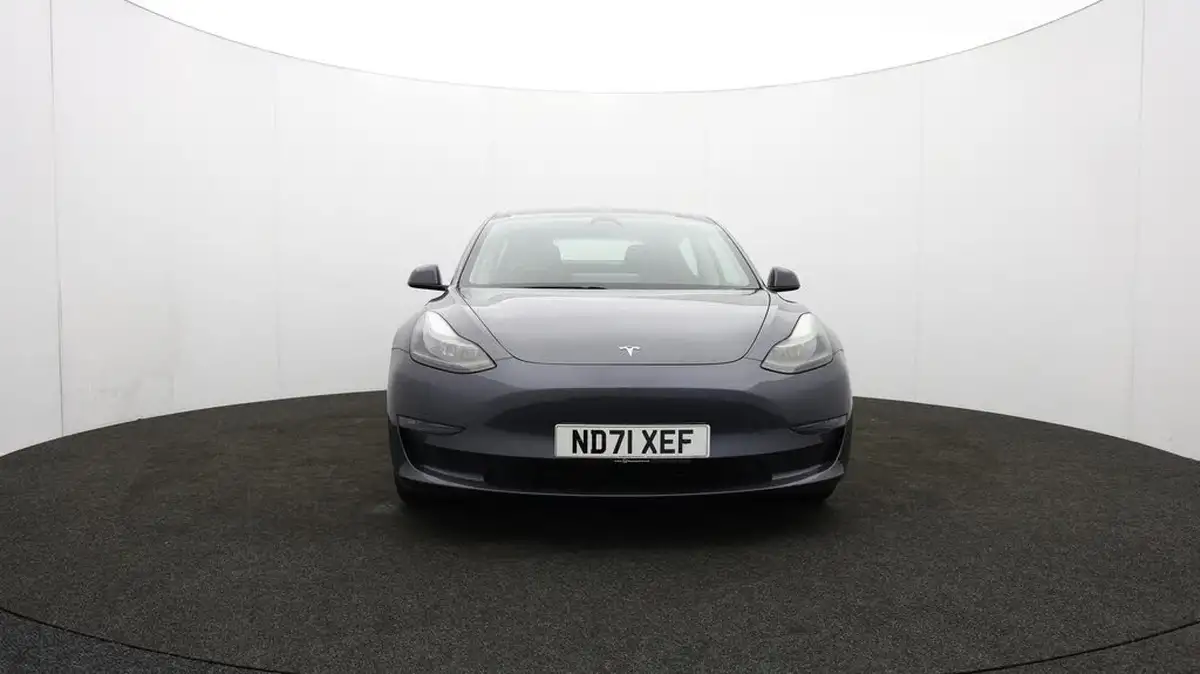 2021-tesla-model-3-e-long-range-awd-big-48