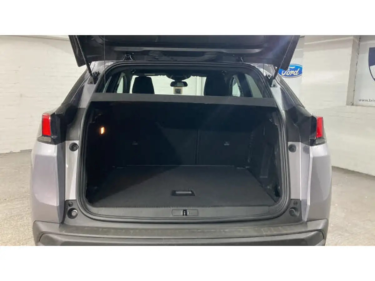 2023-peugeot-3008-suv-12-puretech-active-premium-eat8-big-31
