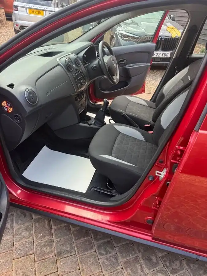 2015-dacia-sandero-stepway-09-tce-ambiance-big-10