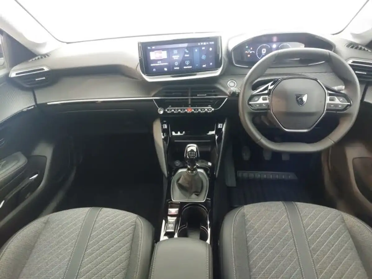 2024-peugeot-208-12-puretech-allure-big-2