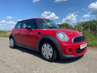 2013 MINI Cooper 1.6 One (98bhp) (Sport Chili) Hatchback 3d Auto