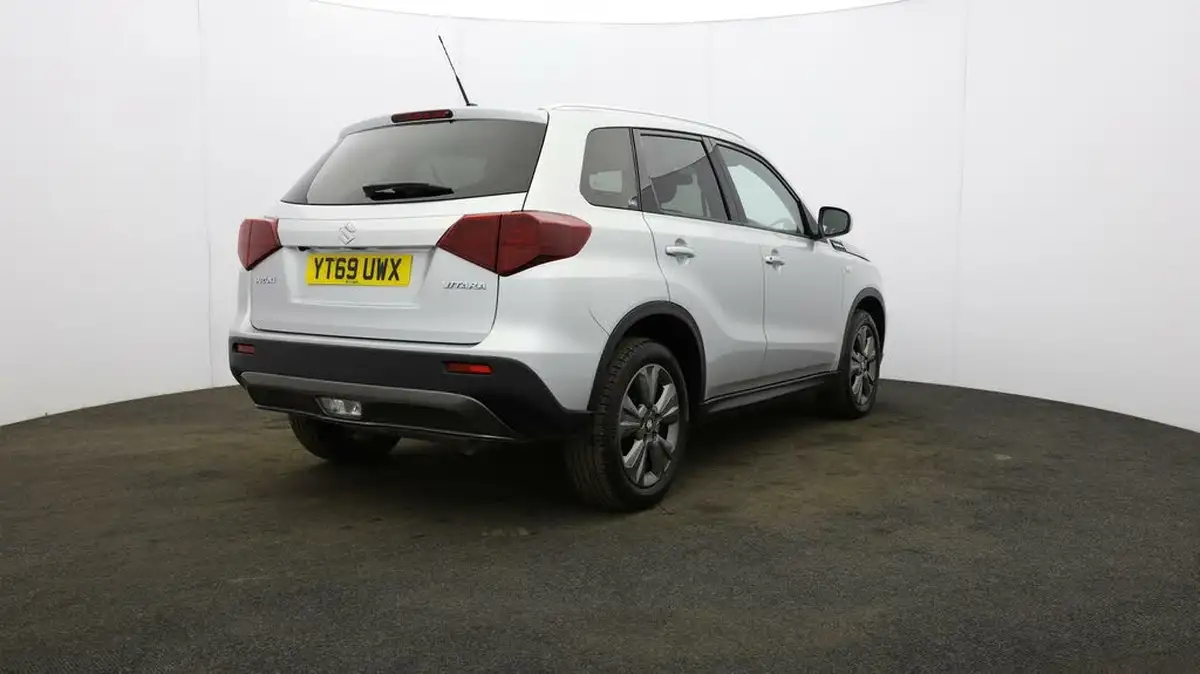 2020-suzuki-vitara-14-boosterjet-sz-t-140ps-auto-big-51