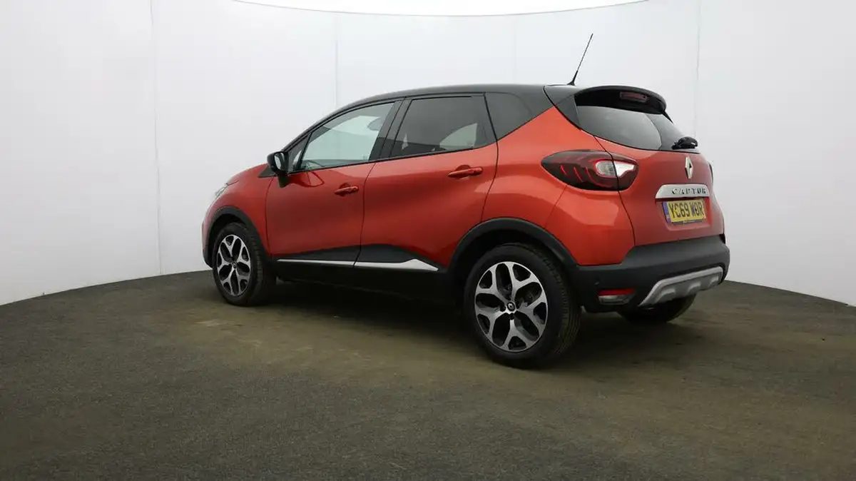 2019-renault-captur-09-tce-gt-line-big-61