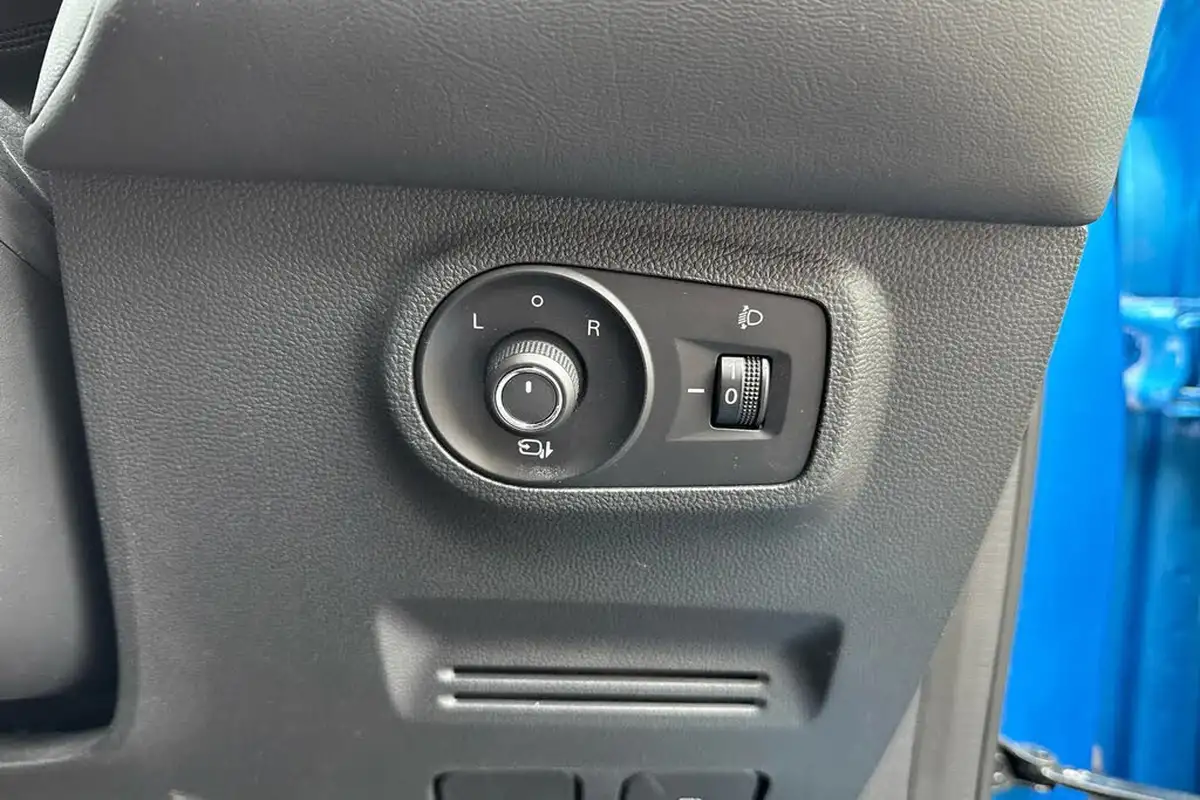 2024-mg-zs-suv-10t-gdi-exclusive-big-20
