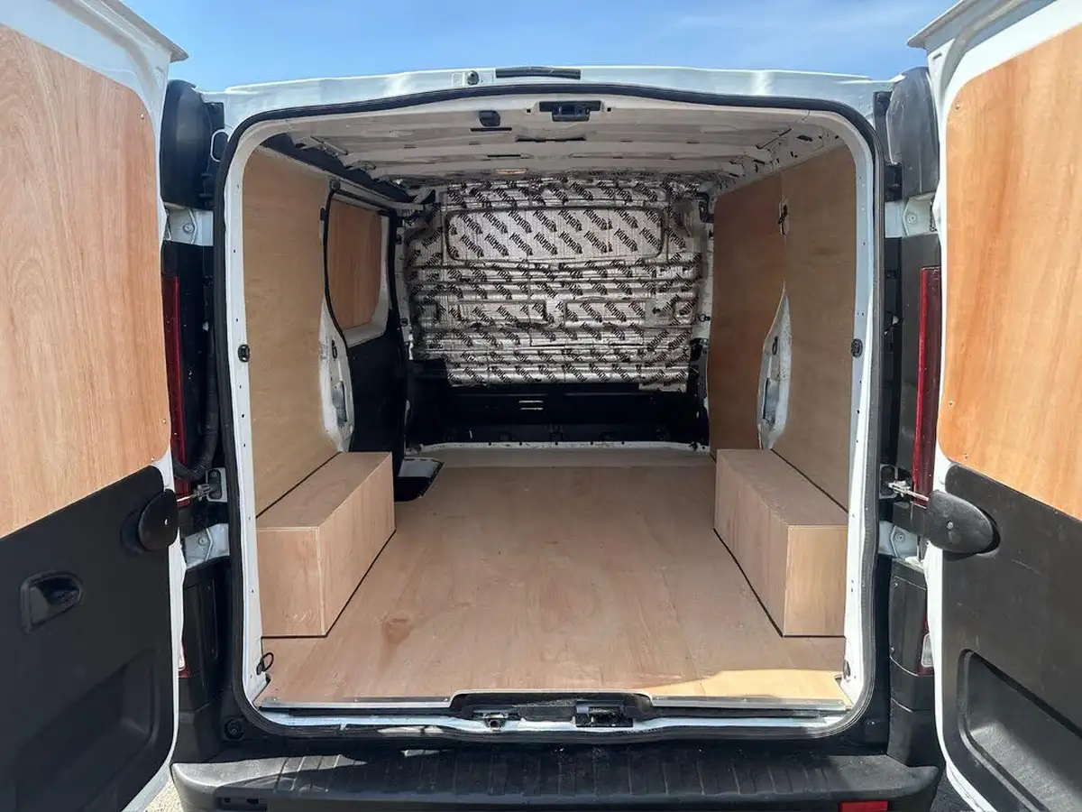 2016-renault-trafic-16dci-sl27-115-business-ready-4work-storage-panel-big-2