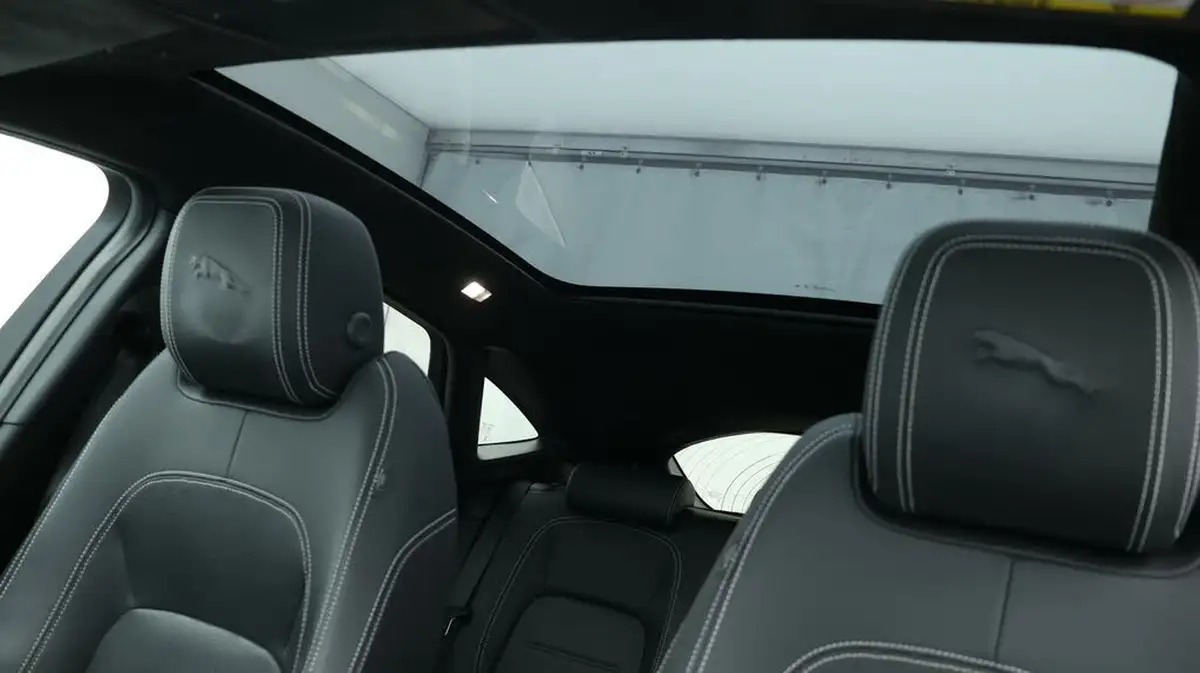 2021-jaguar-e-pace-20-p250-r-dynamic-hse-250ps-big-23