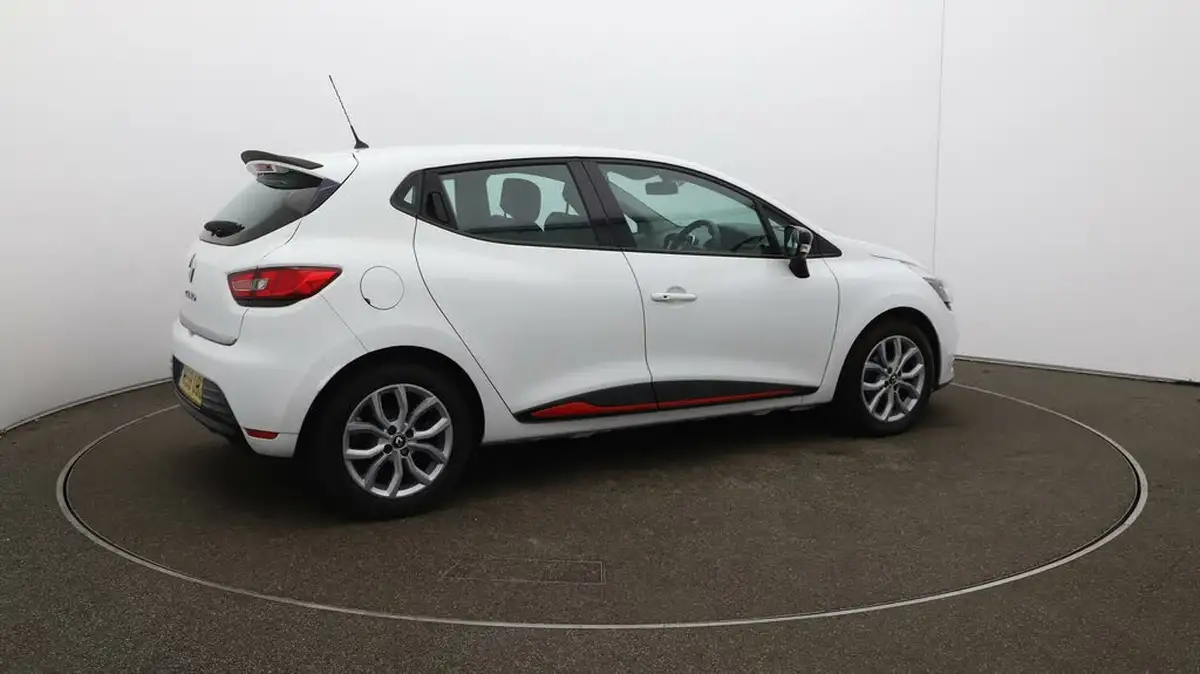 2018-renault-clio-12-dynamique-nav-big-49