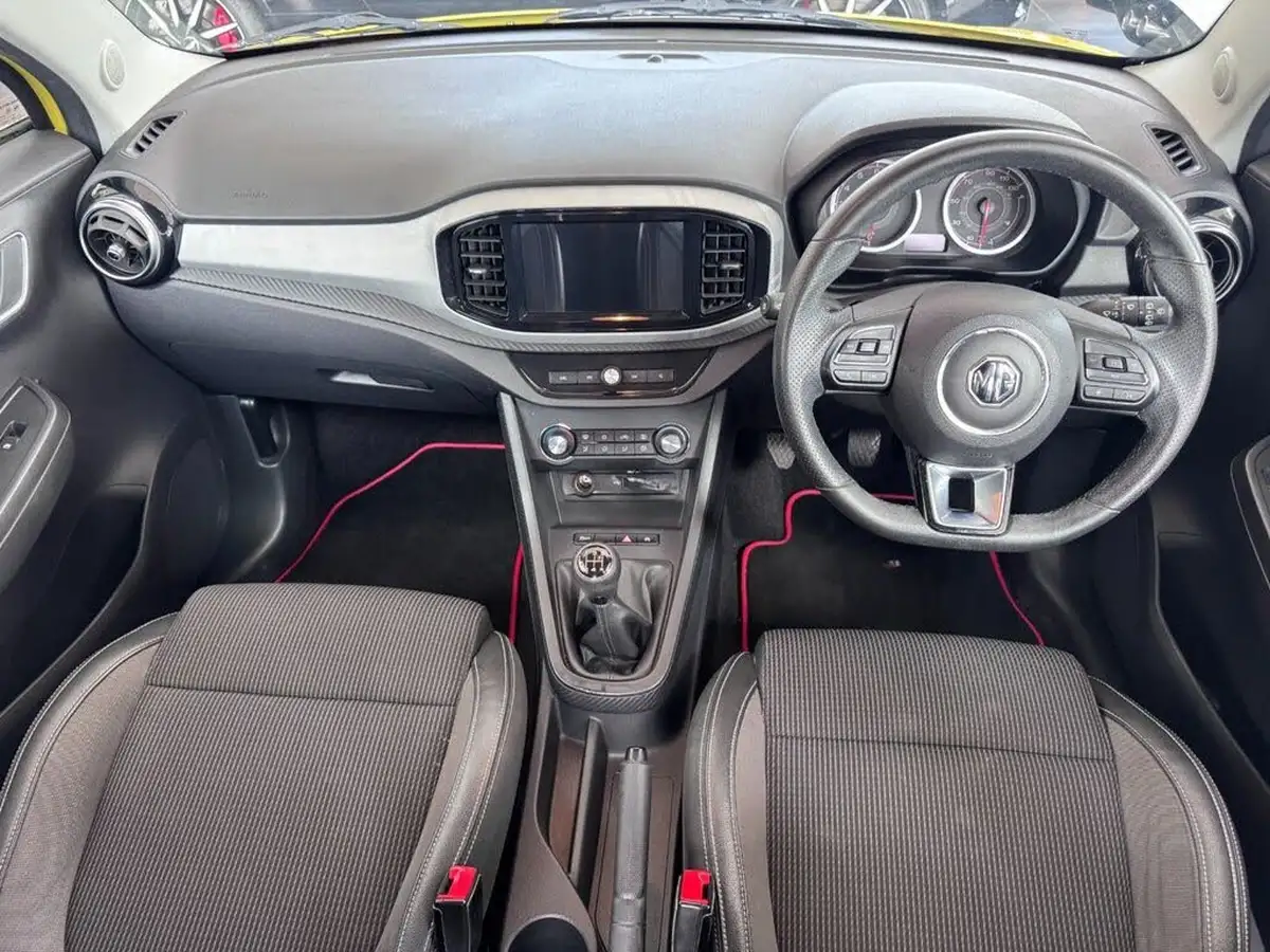 2018-mg-mg3-15-vti-tech-exclusive-big-15