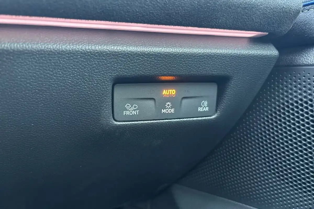 2024-volkswagen-passat-15-etsi-r-line-big-56