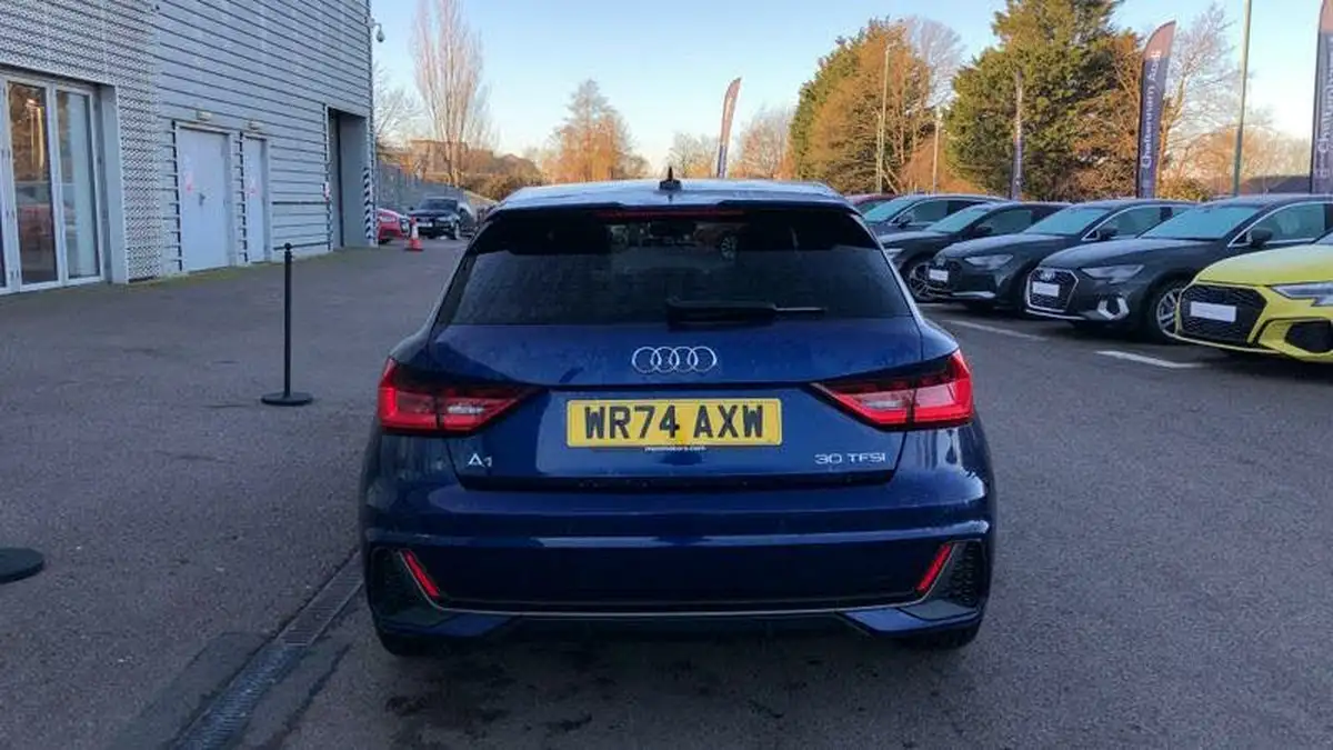 2024-audi-a1-10-30-tfsi-s-line-116ps-tronic-big-9