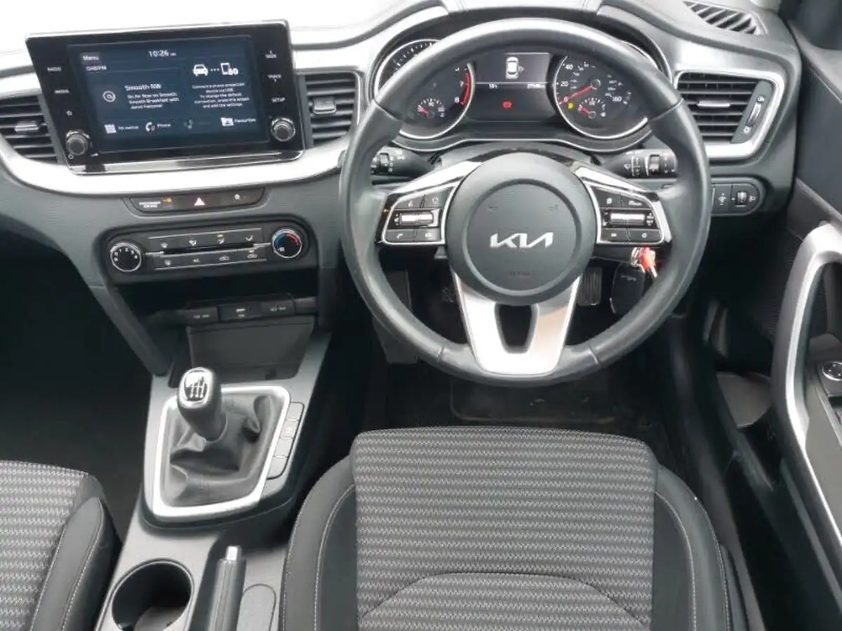 2022-kia-xceed-10-t-gdi-2-big-6