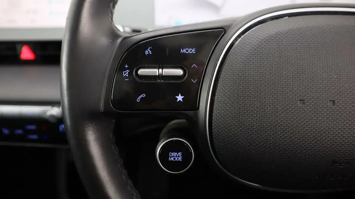 2022-hyundai-ioniq-5-e-premium-170ps-58kwh-rwd-big-20