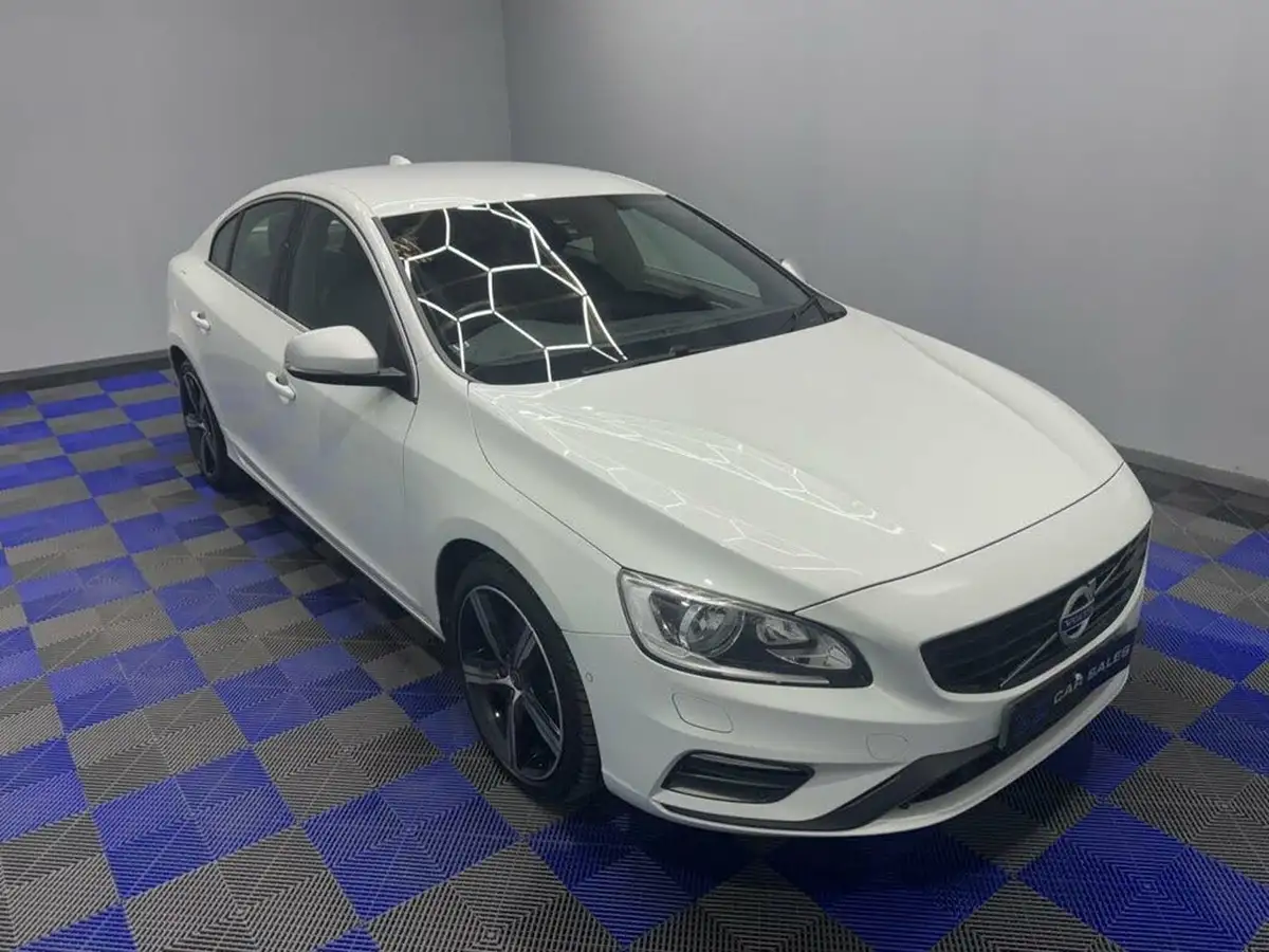 2017-volvo-s60-20td-d4-r-design-geartronic-big-13