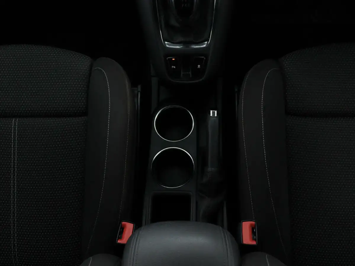 2014-vauxhall-zafira-tourer-20cdti-sri-big-15